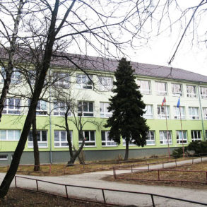 ZŠ Rozhanovce - Referencie - OKNO final