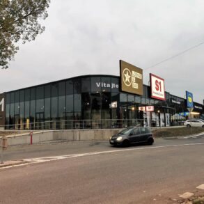 OC Zvolen - Referencie - OKNO final